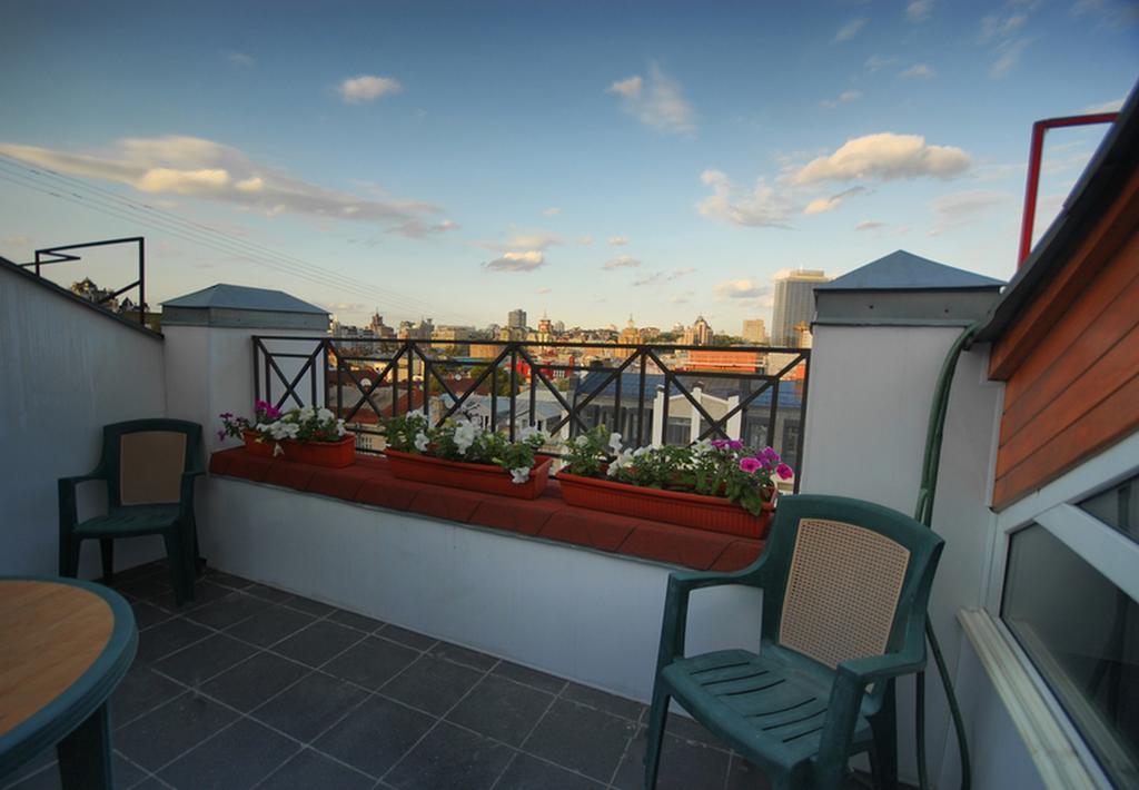 Mansard Apartment Antonovicha 4 Kiev Dış mekan fotoğraf