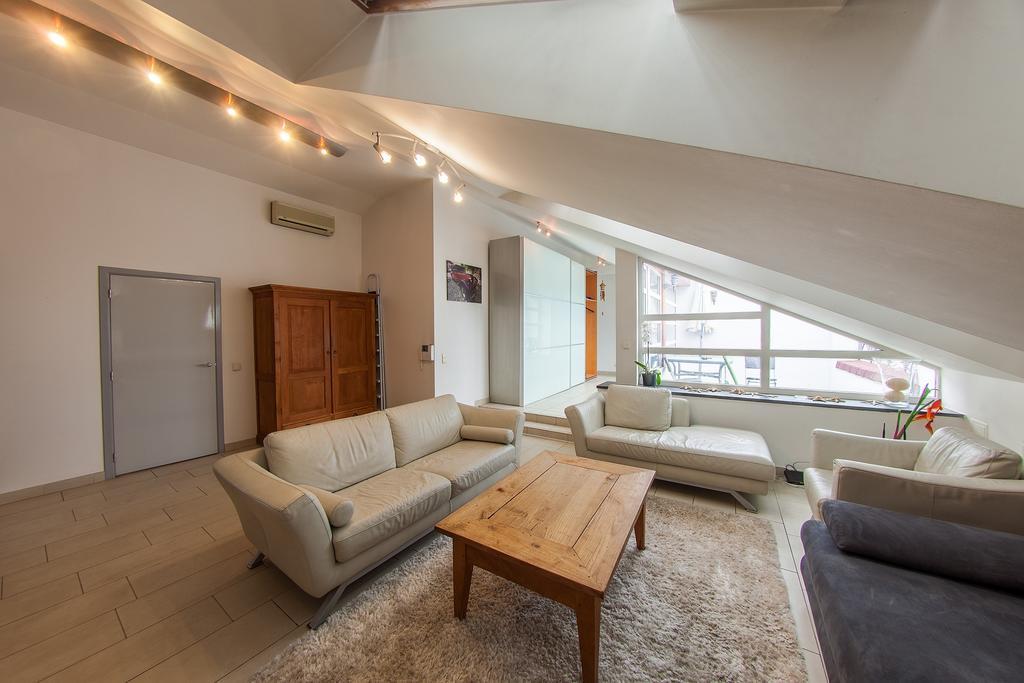 Mansard Apartment Antonovicha 4 Kiev Dış mekan fotoğraf